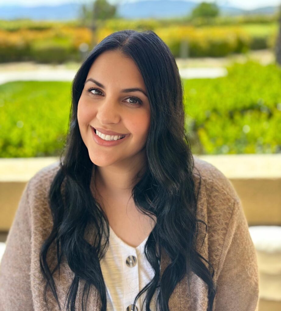 Gianna headshot